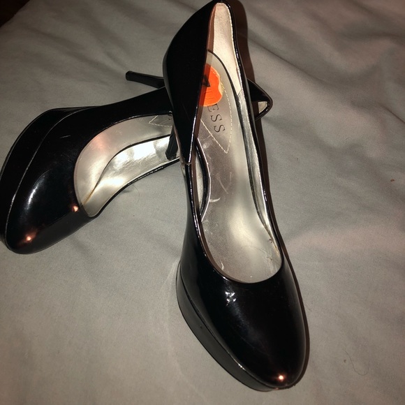 Black Heels - Picture 2 of 2